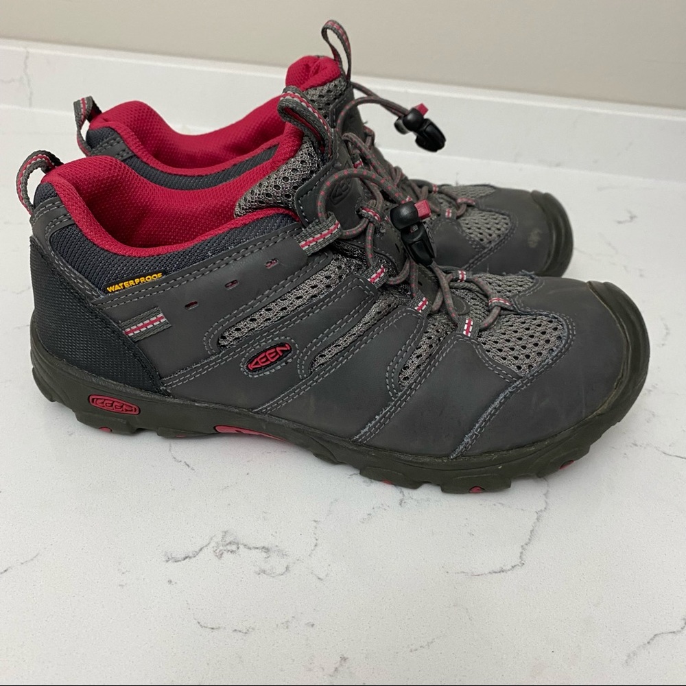 Keen shoes